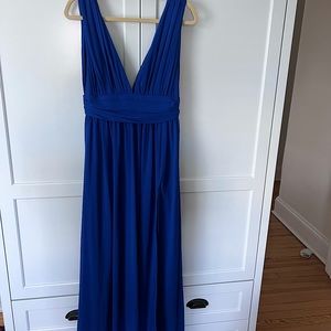 New and never worn Lulus long dress with slit, size M, color blue